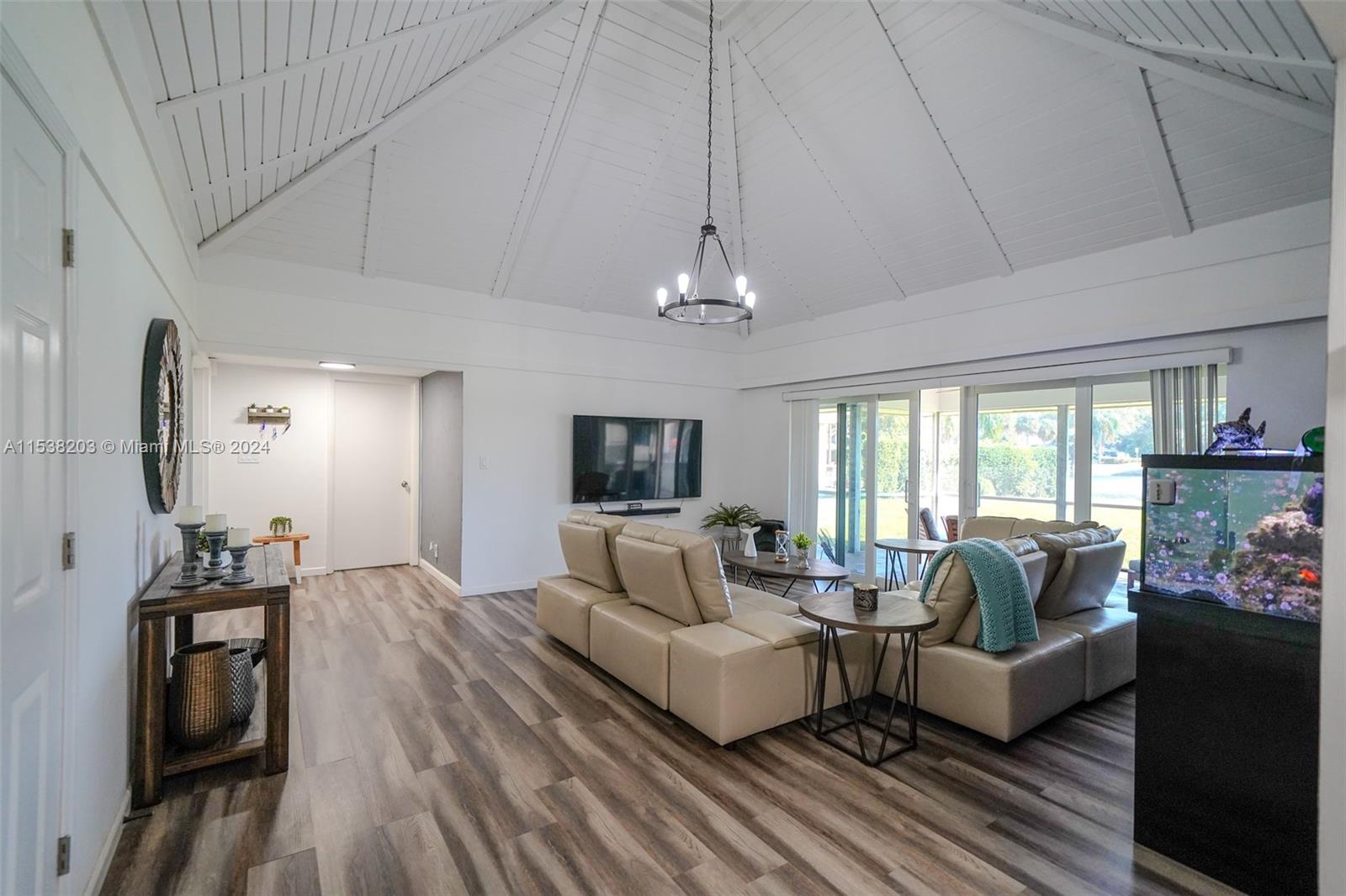 Spectacular Single Family Home